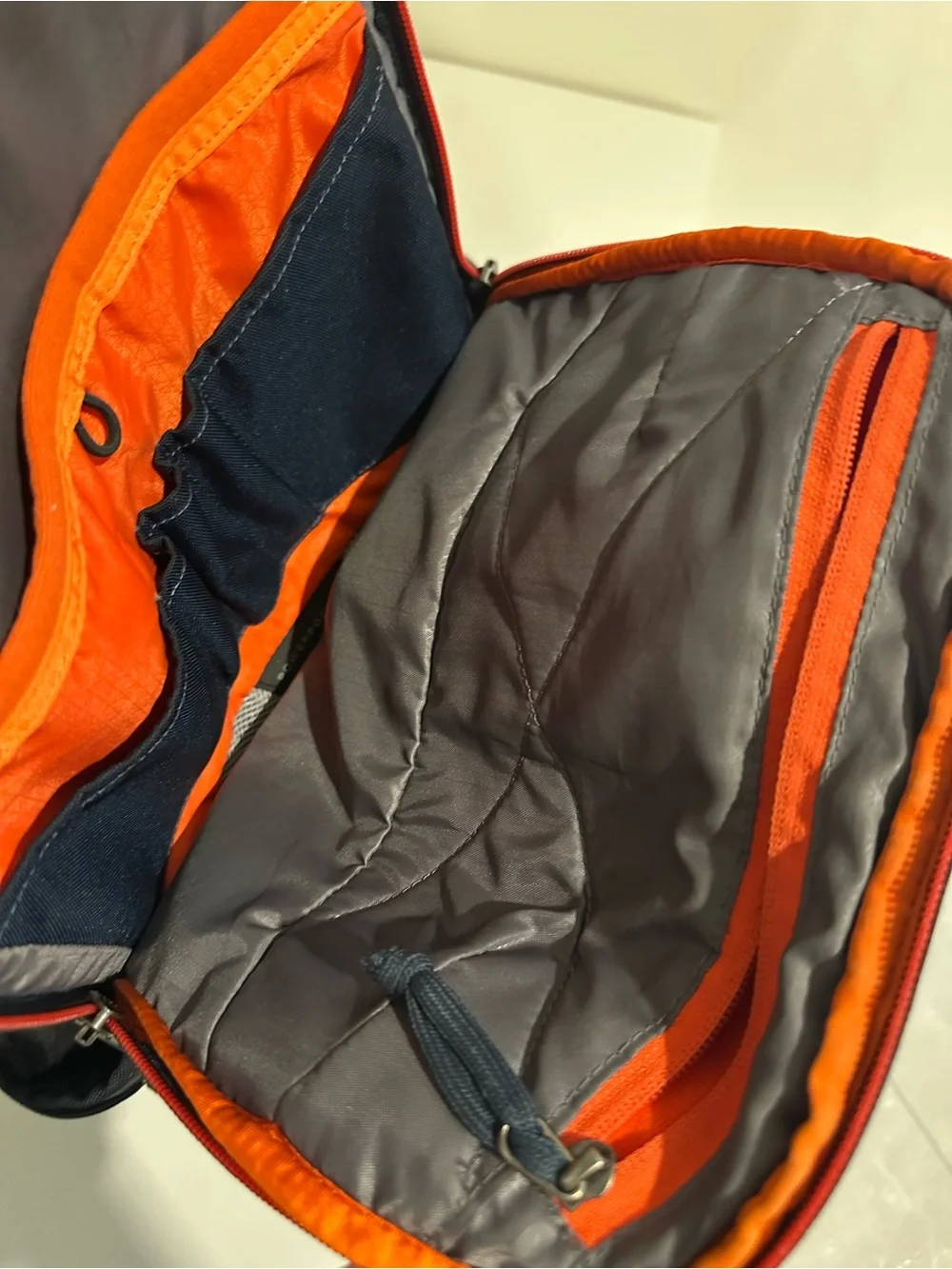 Thule Subterra Backpack 23L (navy)
